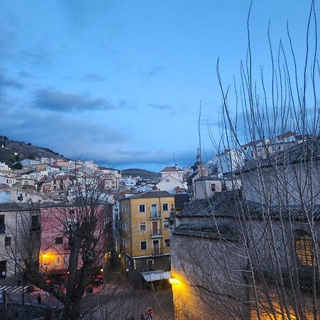 Apartamento La Casa Sobre El Rio Cuenca  Exterior foto